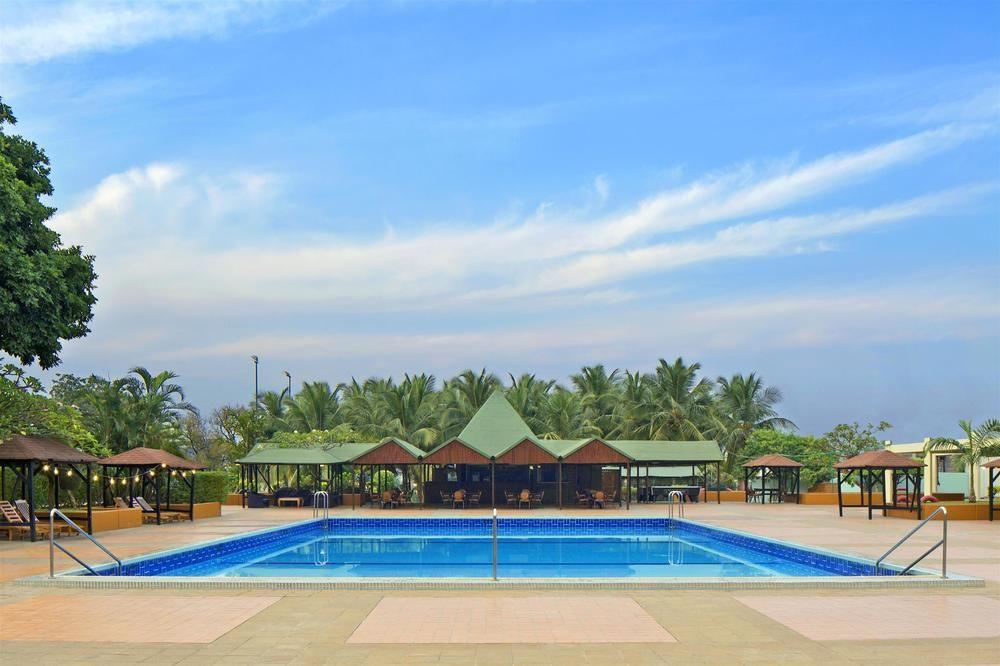 Continental Hotel 5*