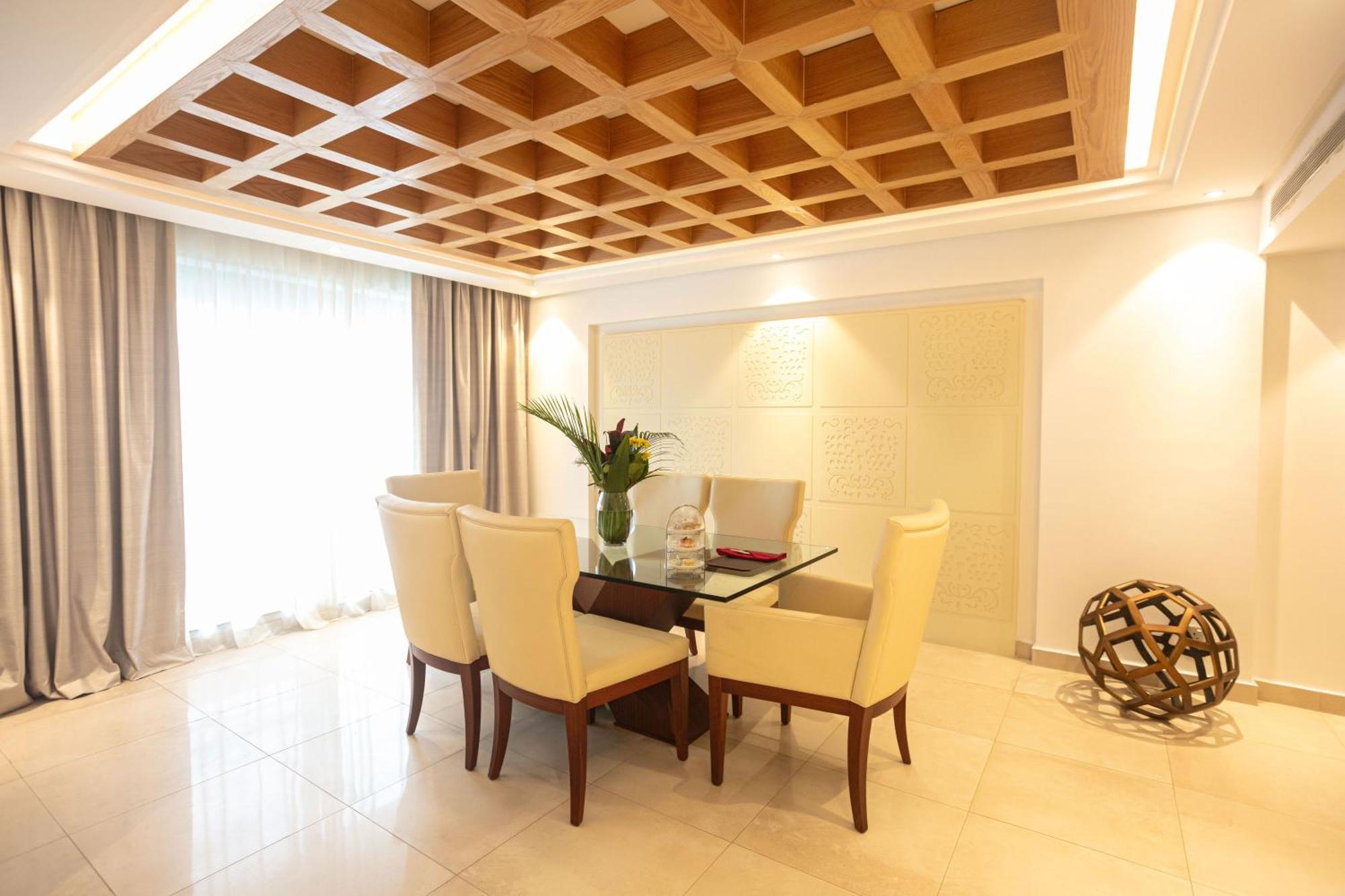 Hotel Continental 5*