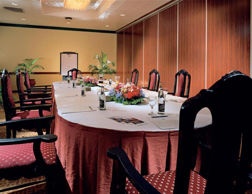 Continental Hotel 5*